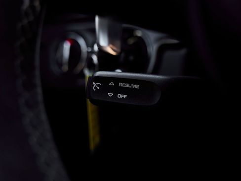 Used 2019 Porsche 911 GT3 RS RWD image 48