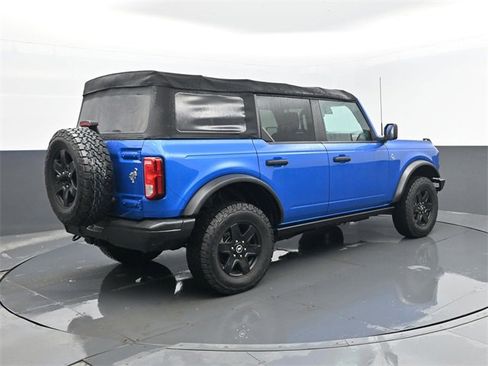 Used 2022 Ford Bronco Black Diamond image 23