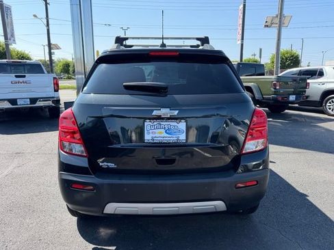 Used 2016 Chevrolet Trax LT w/ LT Sun and Sound Package AWD/4WD image 6