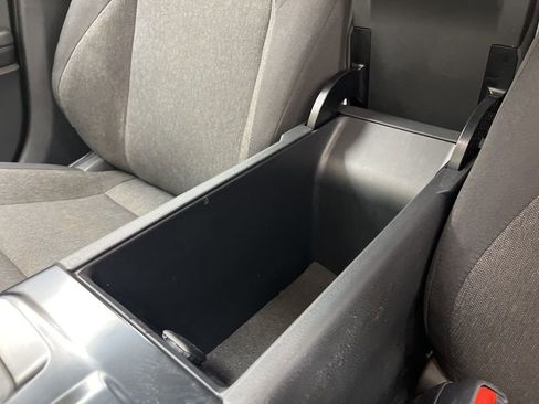 Used 2025 Toyota Camry LE FWD image 27
