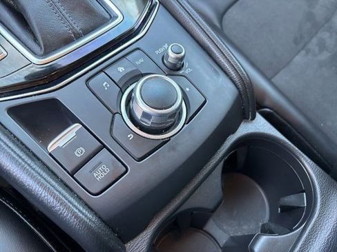 Used 2018 MAZDA CX-5 Touring w/ Preferred Equipment Package image 27