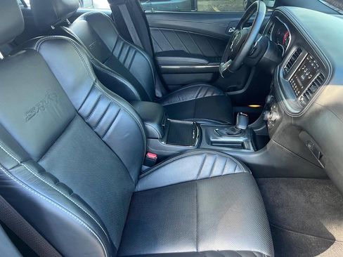 Used 2022 Dodge Charger SRT Hellcat w/ Harman/Kardon Audio Group image 7