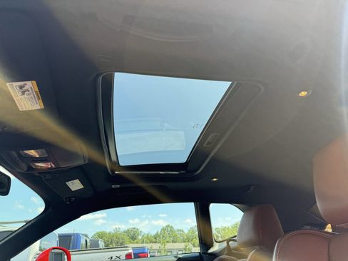 Used 2022 Dodge Challenger SRT Hellcat Redeye image 12