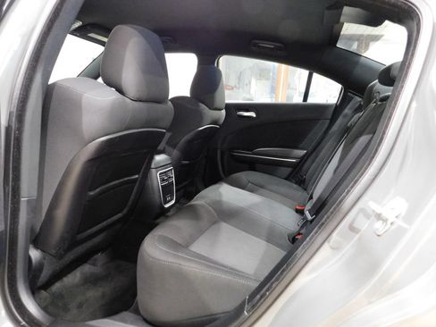 Used 2018 Dodge Charger R/T Scat Pack RWD image 59