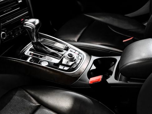 Used 2017 Audi Q5 2.0T Premium Plus w/ Technology Package image 32