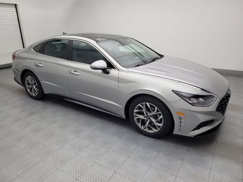 Used 2020 Hyundai Sonata SEL FWD image 11