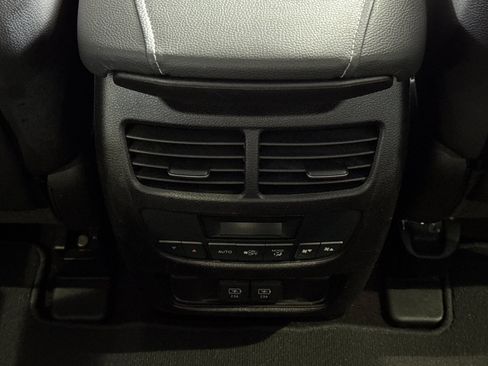 Used 2020 Acura MDX SH-AWD w/ Technology Package image 16