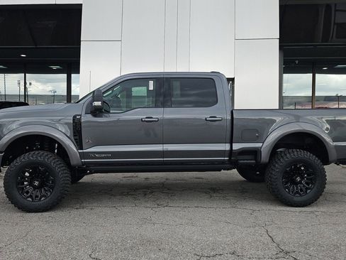 New 2026 Ford F250 XLT w/ XLT Premium Package AWD/4WD image 3