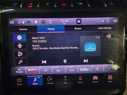 Used 2023 Jeep Grand Cherokee 4WD 4xe image 25