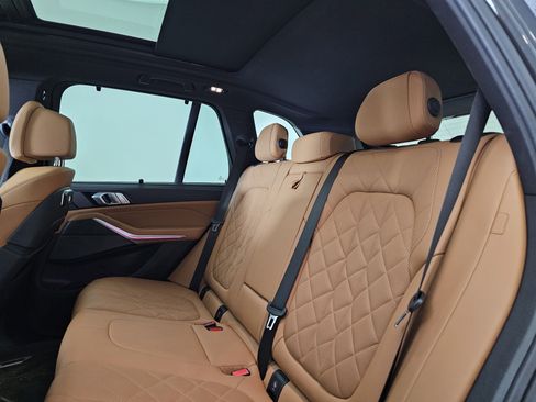 Used 2024 BMW X5 xDrive50e w/ Executive Package image 20