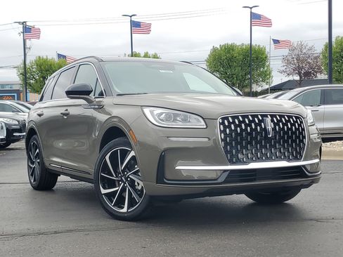 New 2026 Lincoln Corsair Grand Touring AWD/4WD image 1