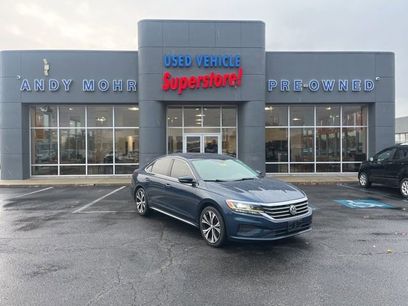Used 2022 Volkswagen Passat 2.0T SE