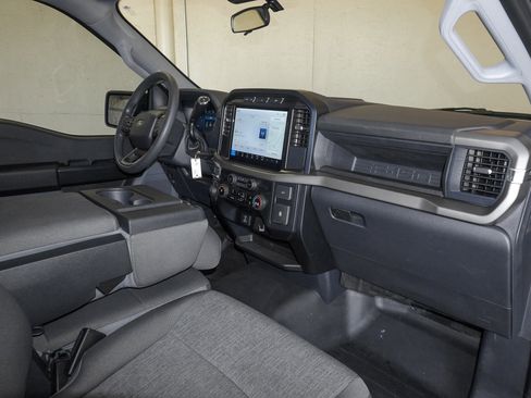 Used 2024 Ford F150 XL image 36