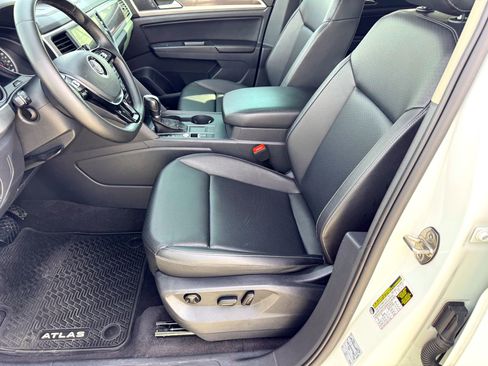 Used 2018 Volkswagen Atlas SE image 12