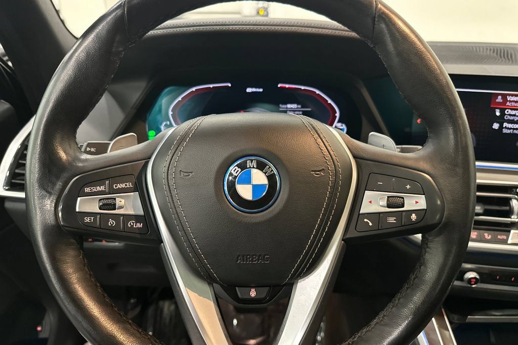 Used 2022 BMW X5 xDrive45e AWD/4WD image 27