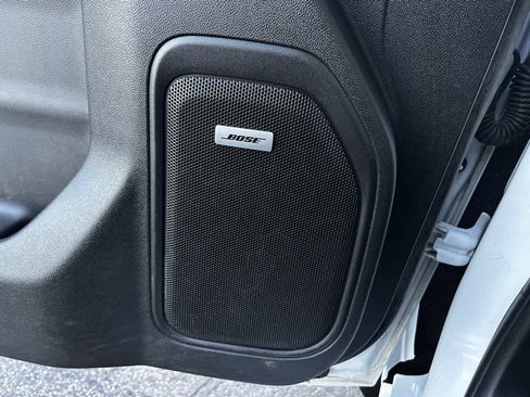 Used 2019 Chevrolet Silverado 1500 High Country image 12