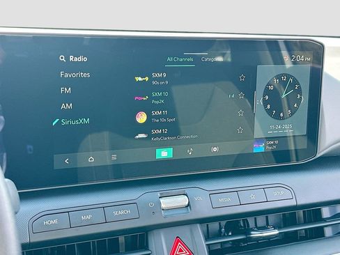 New 2025 Kia K4 LXS image 14