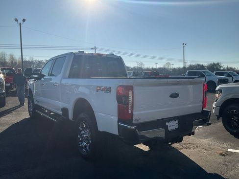 New 2026 Ford F250 Lariat w/ Chrome Package image 7