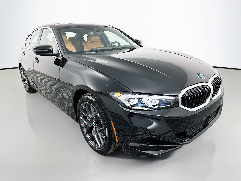 Used 2026 BMW 330i Sedan w/ Premium Package RWD image 3