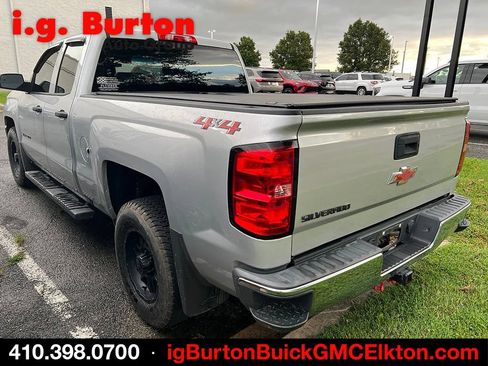 Used 2018 Chevrolet Silverado 1500 W/T w/ WT Convenience Package AWD/4WD image 6