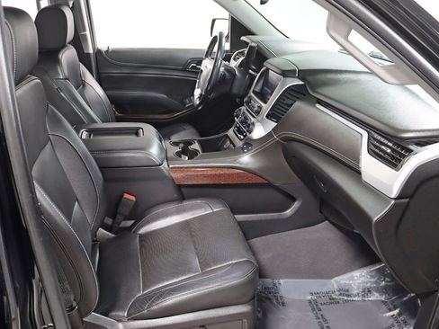 Used 2020 GMC Yukon SLT w/ Open Road Package image 34