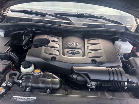 Used 2024 INFINITI QX80 Luxe AWD/4WD image 19
