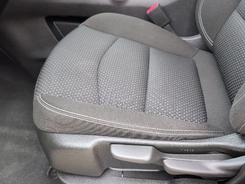 Used 2024 GMC Terrain SLE FWD image 12