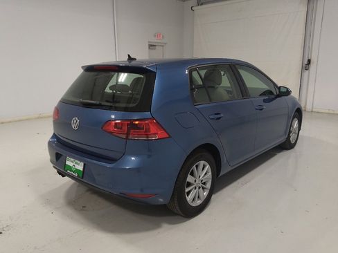Used 2015 Volkswagen Golf S FWD image 9
