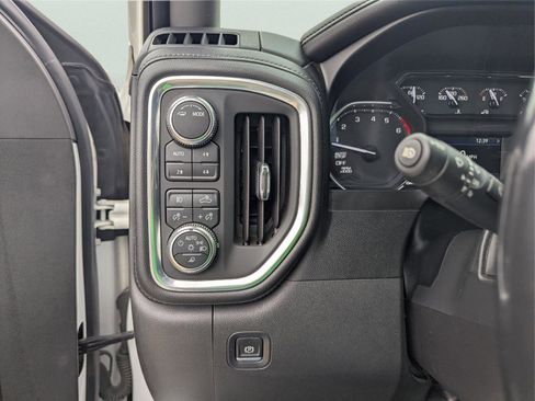 Used 2021 GMC Sierra 1500 SLT w/ SLT Premium Plus Package image 9
