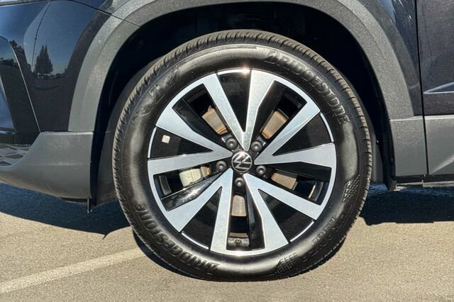 Certified 2022 Volkswagen Taos SE AWD/4WD image 25