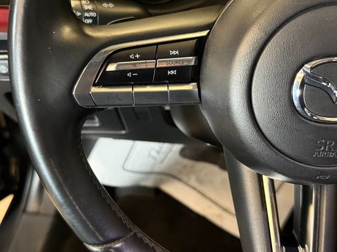 Used 2019 MAZDA MAZDA3 AWD Hatchback w/ Premium Pkg image 9