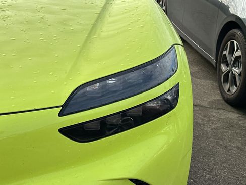 Used 2023 Genesis GV60 Advanced image 11