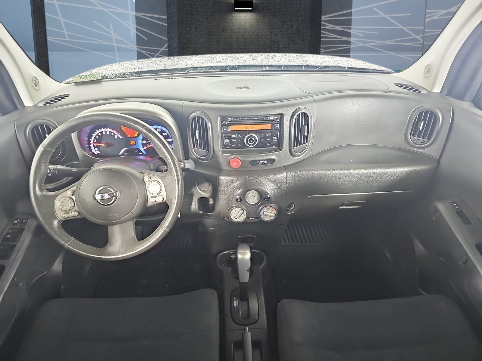 Used 2013 Nissan Cube 1.8 S w/ Interior Designer Pkg FWD image 9