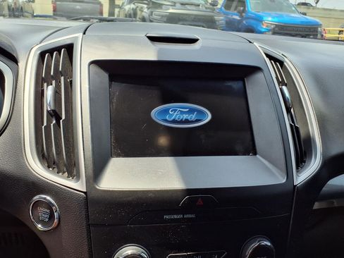 Used 2019 Ford Edge SEL w/ Equipment Group 201A FWD image 14