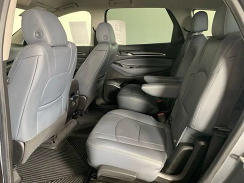 Used 2020 Buick Enclave Essence AWD/4WD image 6