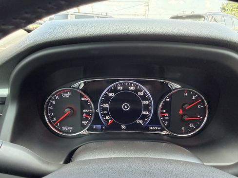 Used 2021 GMC Acadia SLT w/ Technology Package FWD image 14
