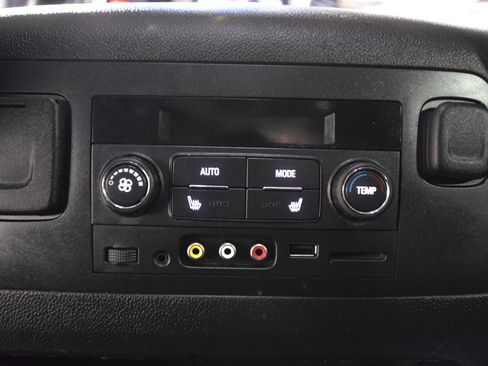 Used 2016 GMC Yukon Denali w/ Open Road Package image 49