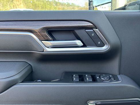 New 2026 Chevrolet Silverado 2500 LT image 16