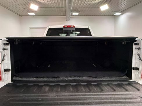 Used 2014 RAM 2500 Laramie w/ Convenience Group AWD/4WD image 26