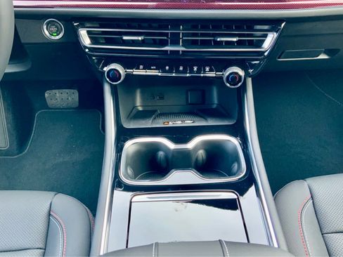 New 2026 Chevrolet Traverse Z71 w/ Enhanced Driving Package image 51