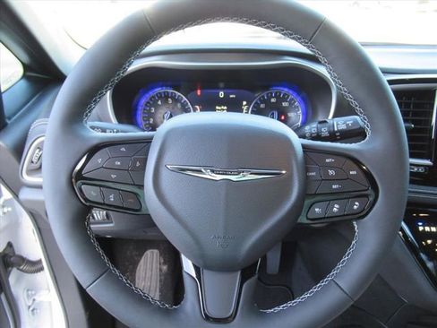 New 2026 Chrysler Pacifica Select w/ S Appearance Package FWD image 21