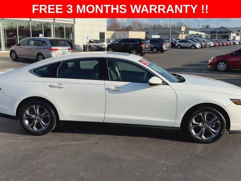 Used 2023 Honda Accord EX image 9