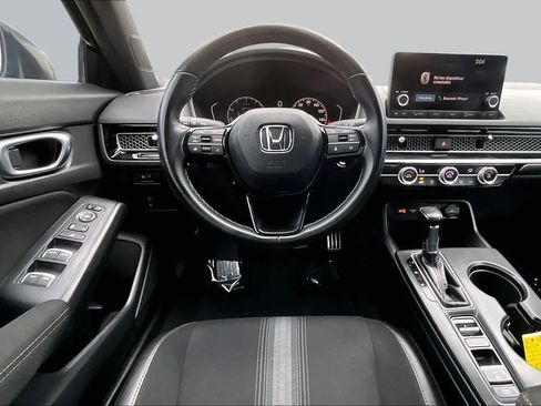 Used 2023 Honda Civic Sport image 6