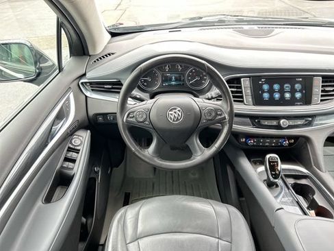 Used 2018 Buick Enclave Premium w/ Experience Buick Package AWD/4WD image 27