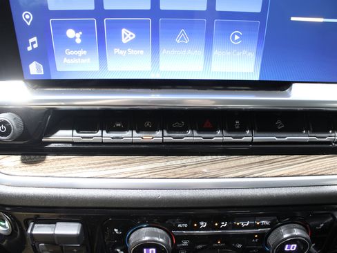 Used 2022 Chevrolet Silverado 1500 RST image 22