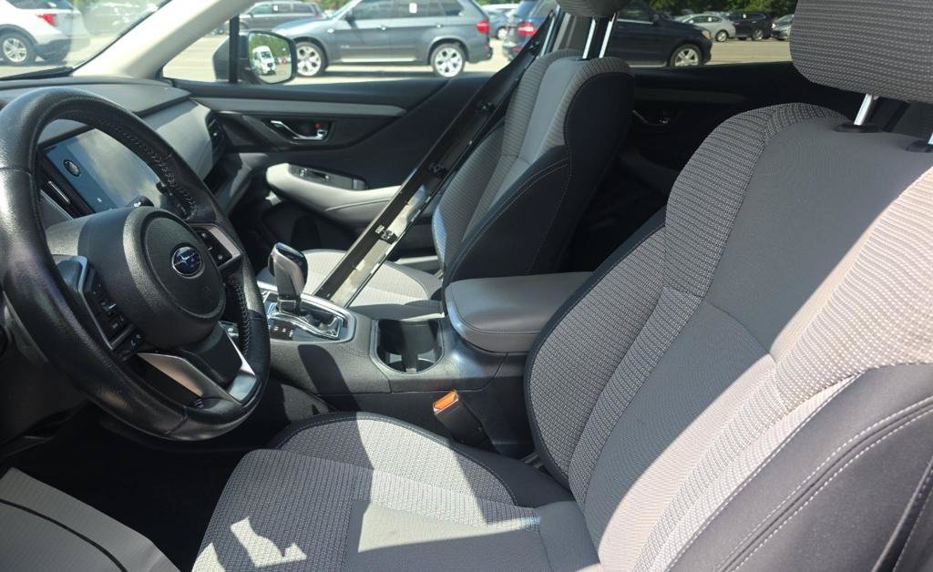 Used 2021 Subaru Outback Premium AWD/4WD image 11