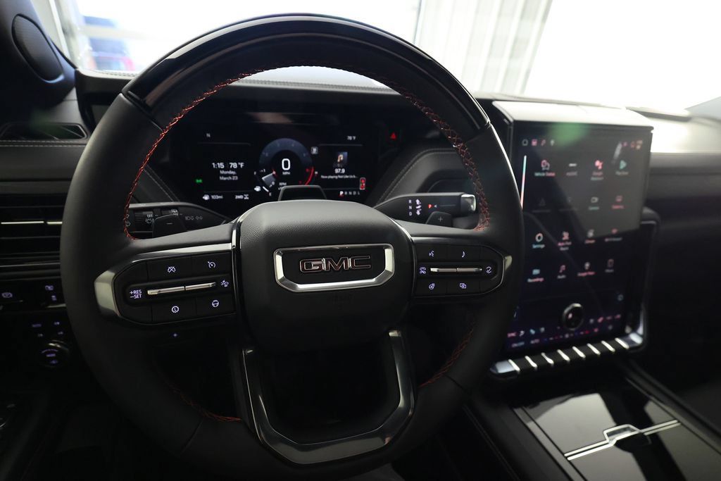 Used 2026 GMC Yukon AT4 Ultimate AWD/4WD image 23