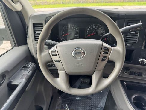 Used 2014 Nissan NV 2500 SV w/ Side & Curtain Airbag Package RWD image 31