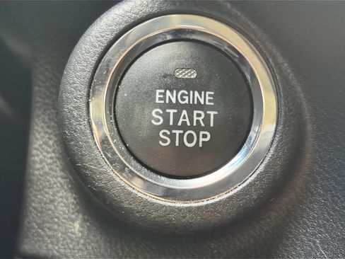 Used 2023 Subaru Forester Touring AWD/4WD image 23