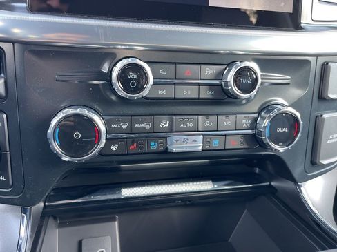 New 2025 Ford F150 Lariat w/ Equipment Group 501A Mid image 10